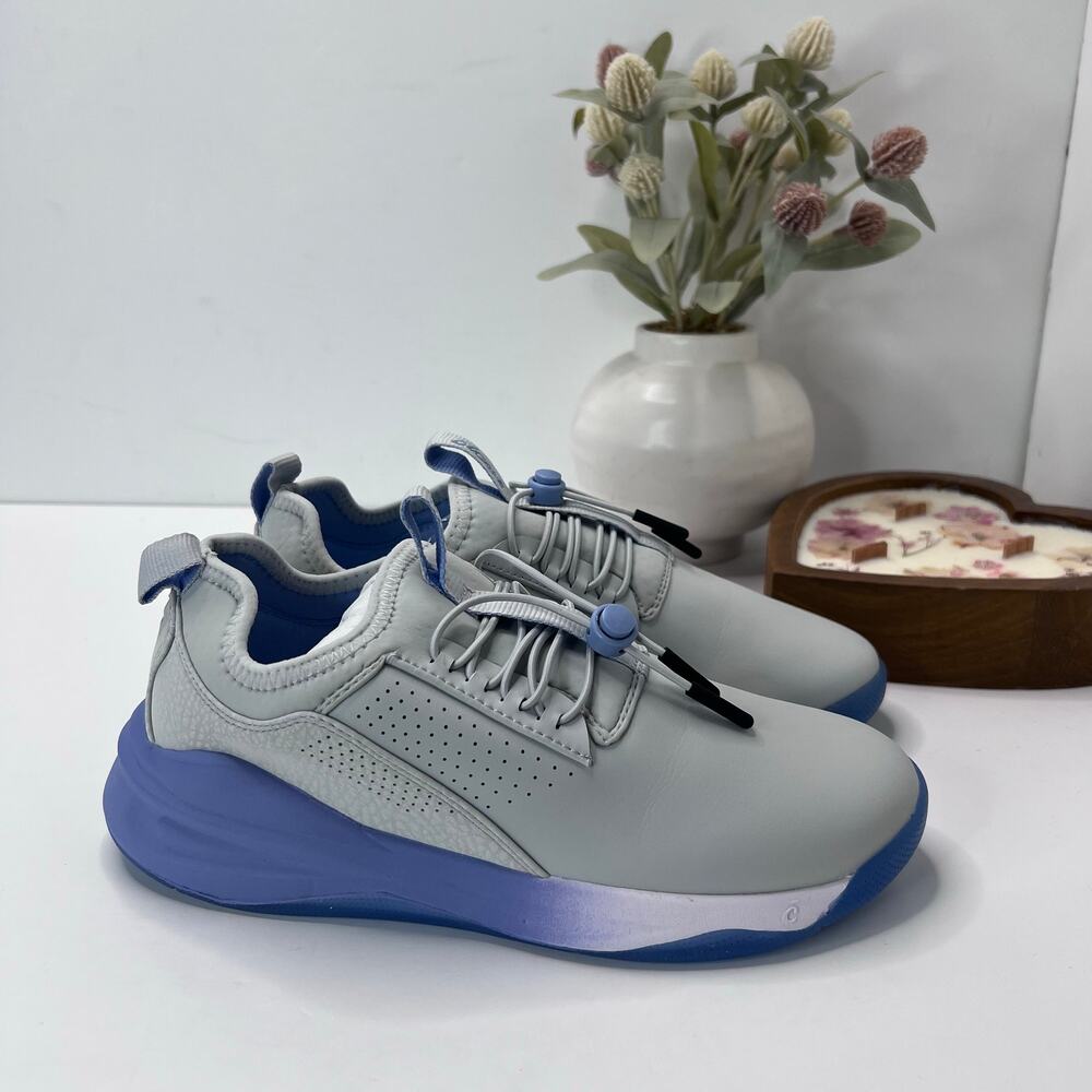 Clove Gray Matter Classic Comfort Sneaker Nursing Shoes Women 7.5 Tried On - Picture 3 of 9